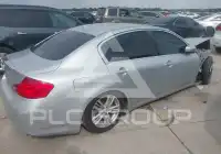 2012 Infinity G37 photo