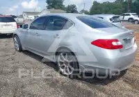 2012 Infinity M37 photo