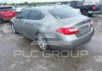 2012 Infinity M37 photo