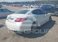2012 Infinity M37 photo