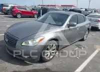 2012 Infinity M37 photo