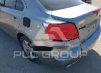 2012 Suzuki KIZASHI photo