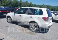 2012 Subaru Forester фото