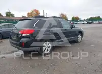 2012 Subaru Outback photo