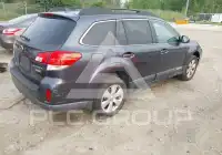 2012 Subaru Outback photo