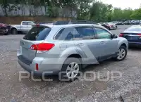 2012 Subaru Outback фото