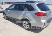 2012 Subaru Outback фото