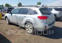 2012 Subaru Outback photo