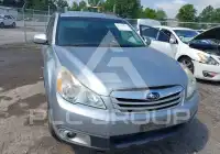 2012 Subaru Outback photo