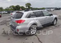 2012 Subaru Outback фото
