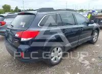 2012 Subaru Outback photo