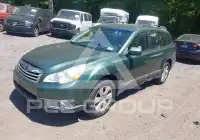 2012 Subaru Outback photo