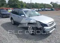 2012 Subaru Outback фото