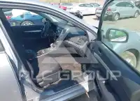 2012 Subaru Legacy фото