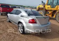 2012 Dodge AVENGER photo