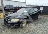 2012 Dodge AVENGER photo