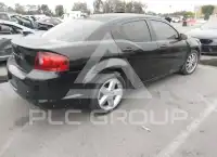 2012 Dodge AVENGER photo