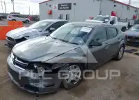 2012 Dodge AVENGER photo