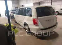 2012 Dodge Grand Caravan фото