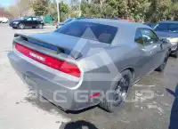2012 Dodge CHALLENGER фото
