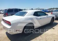 2012 Dodge CHALLENGER photo