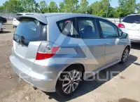 2012 Honda FIT photo