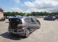 2012 Honda FIT photo