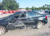 2012 Honda CIVIC фото