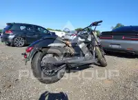 2012 Honda VT750 фото