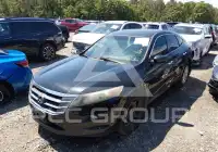 2012 Honda CROSSTOUR photo