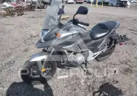 2012 Honda NC700 фото