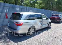 2012 Honda ODYSSEY фото