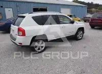 2012 Jeep COMPASS photo
