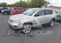 2012 Jeep COMPASS фото