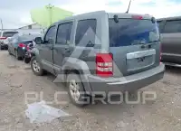 2012 Jeep LIBERTY фото