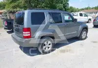 2012 Jeep LIBERTY фото