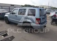 2012 Jeep LIBERTY photo