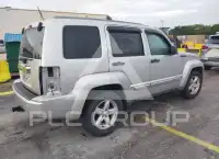 2012 Jeep LIBERTY photo