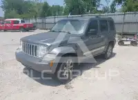 2012 Jeep LIBERTY фото