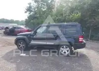 2012 Jeep LIBERTY фото