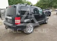 2012 Jeep LIBERTY фото