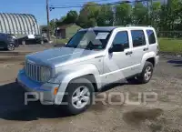 2012 Jeep LIBERTY photo