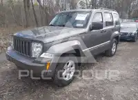 2012 Jeep LIBERTY фото