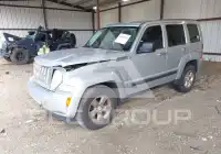 2012 Jeep LIBERTY фото