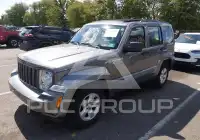 2012 Jeep LIBERTY фото