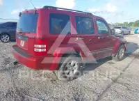 2012 Jeep LIBERTY фото