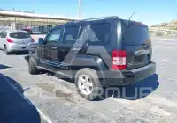 2012 Jeep LIBERTY фото