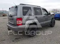 2012 Jeep LIBERTY фото