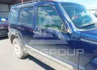 2012 Jeep LIBERTY фото