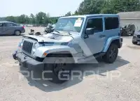 2012 Jeep WRANGLER фото